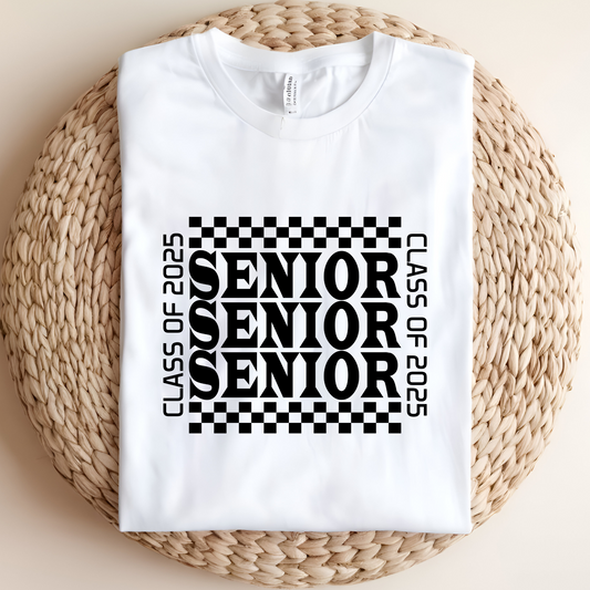 Senior 2025 T-Shirt - Class of 2025 Graduate Retro Merch Tee