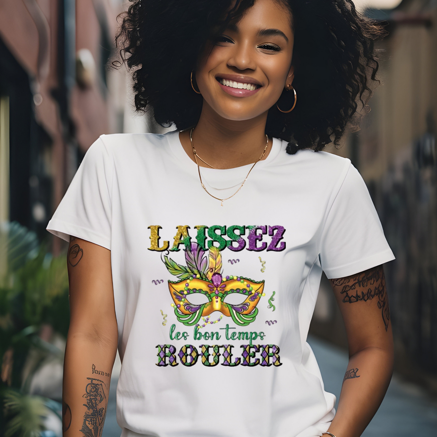 Women wearing White Tshirt tee to celebrate Mardi Gras Festivals and Parades and Carnival parades in New Orleans and Mobile Alabama in this women's Mardi gras shirt