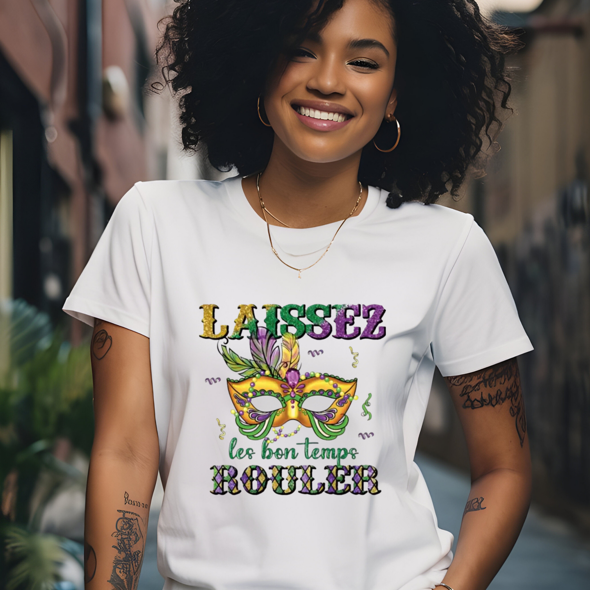 Women wearing White Tshirt tee to celebrate Mardi Gras Festivals and Parades and Carnival parades in New Orleans and Mobile Alabama in this women's Mardi gras shirt