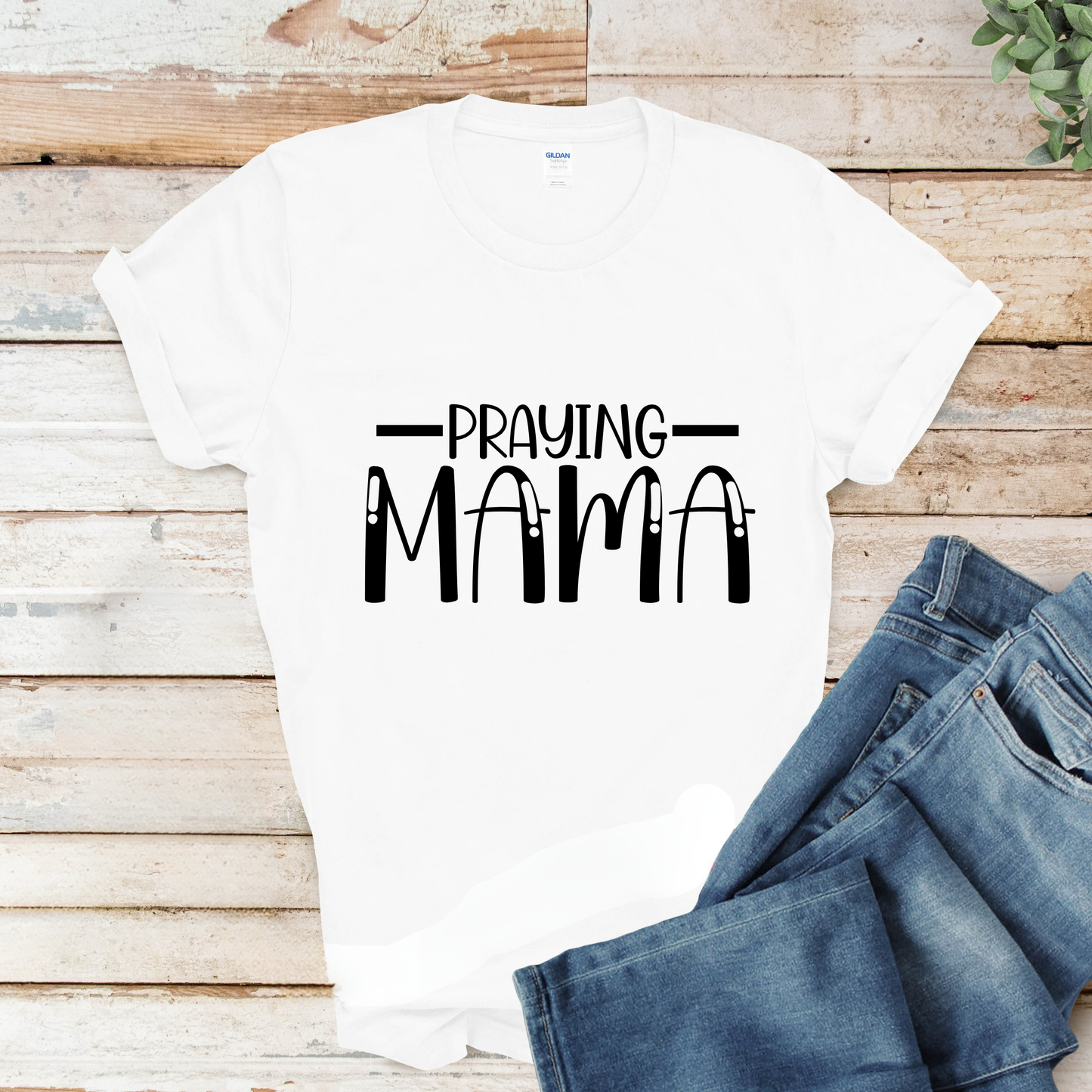Mom Shirt - Praying Mama Graphic Tee - Cute Mama Comfy T-Shirt